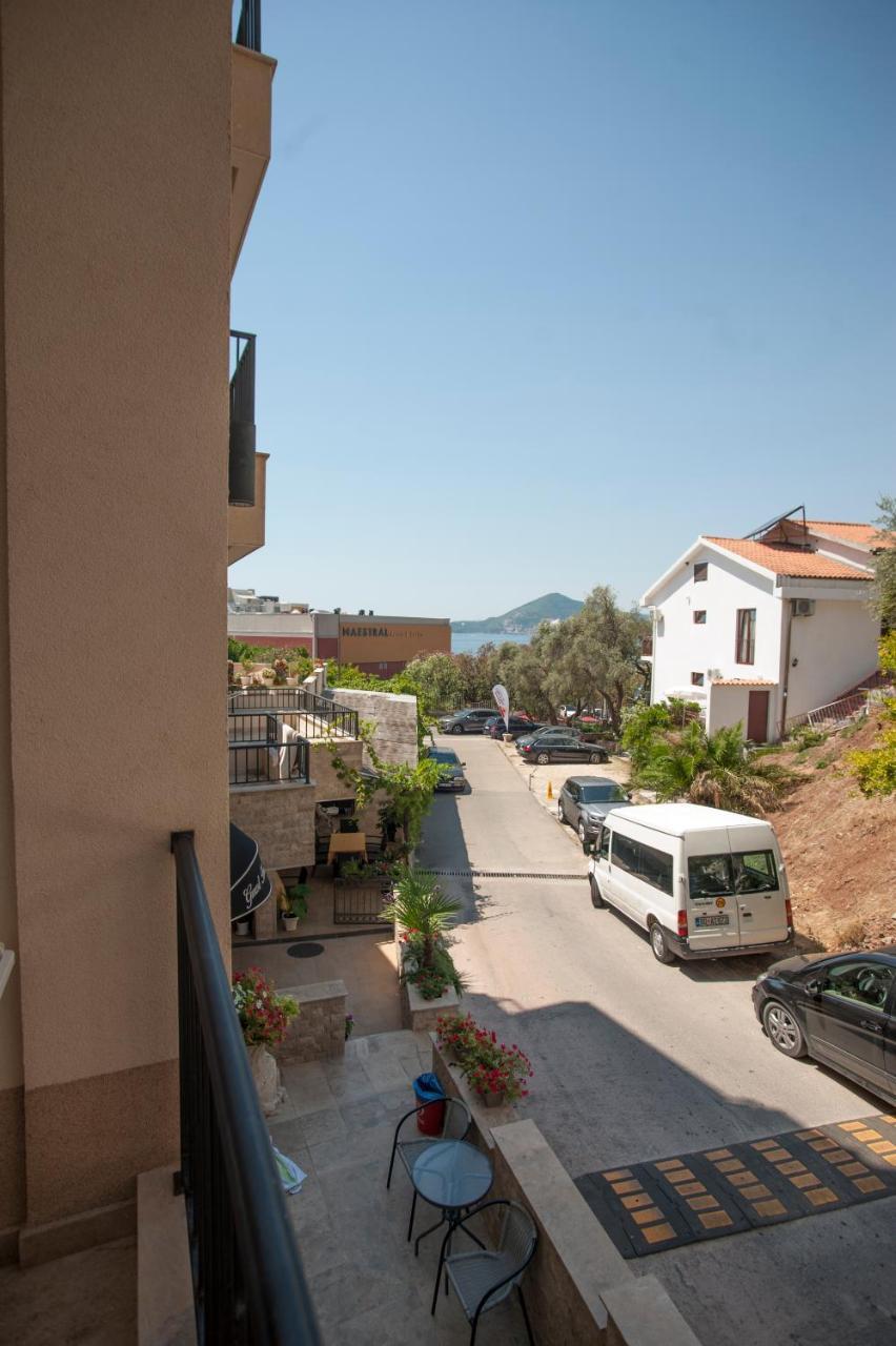 Guest House Przno Bay Sveti Stefan Eksteriør billede
