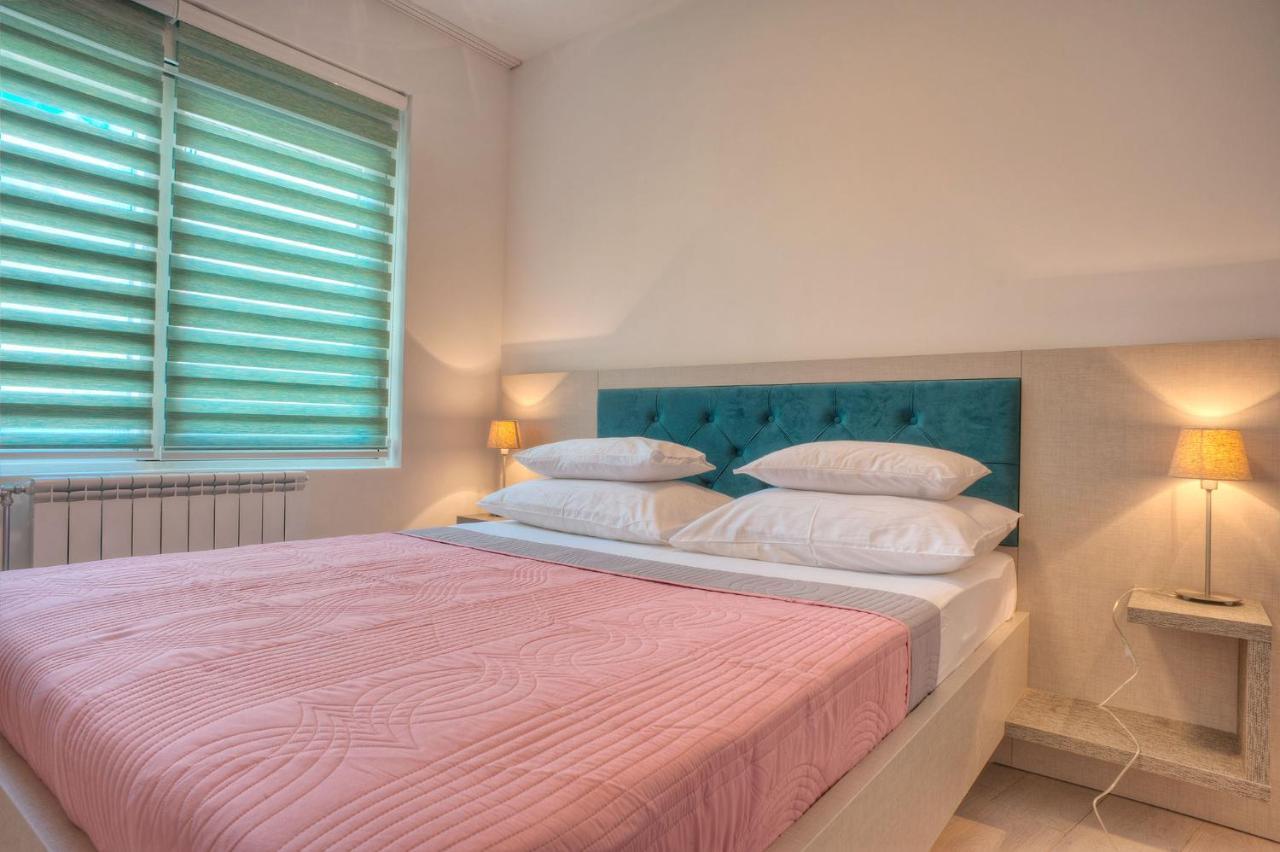 Guest House Przno Bay Sveti Stefan Eksteriør billede