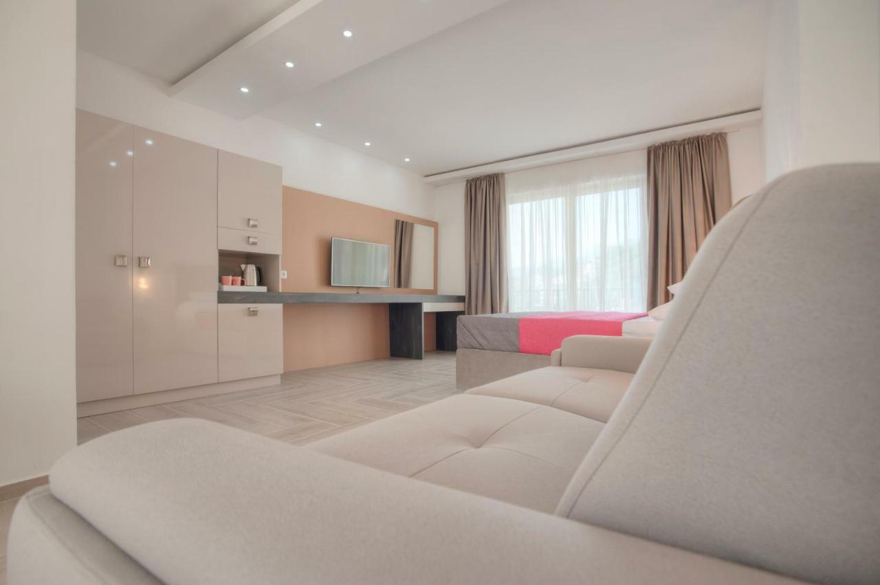 Guest House Przno Bay Sveti Stefan Eksteriør billede